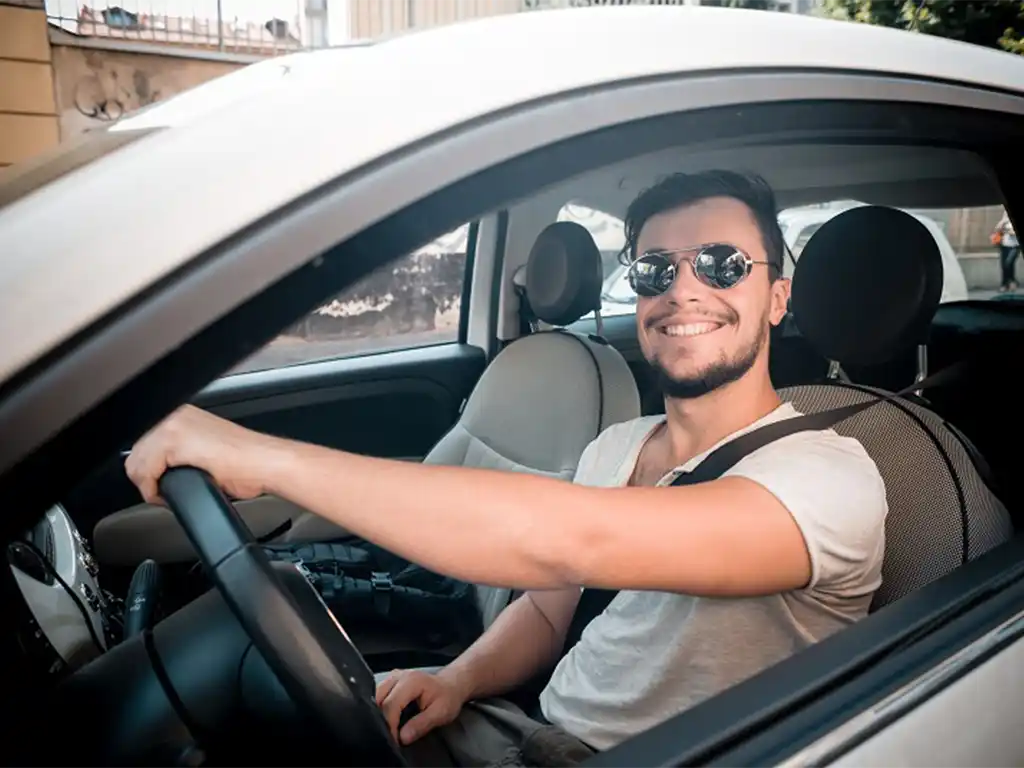 Driving Job in Dubai – Delivery / Light Vehicle 3